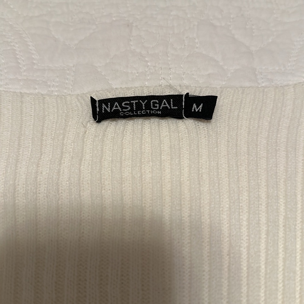 NWOT RARE NastyGal Open Tie Cardigan in Cream Size M - Picture 11 of 16